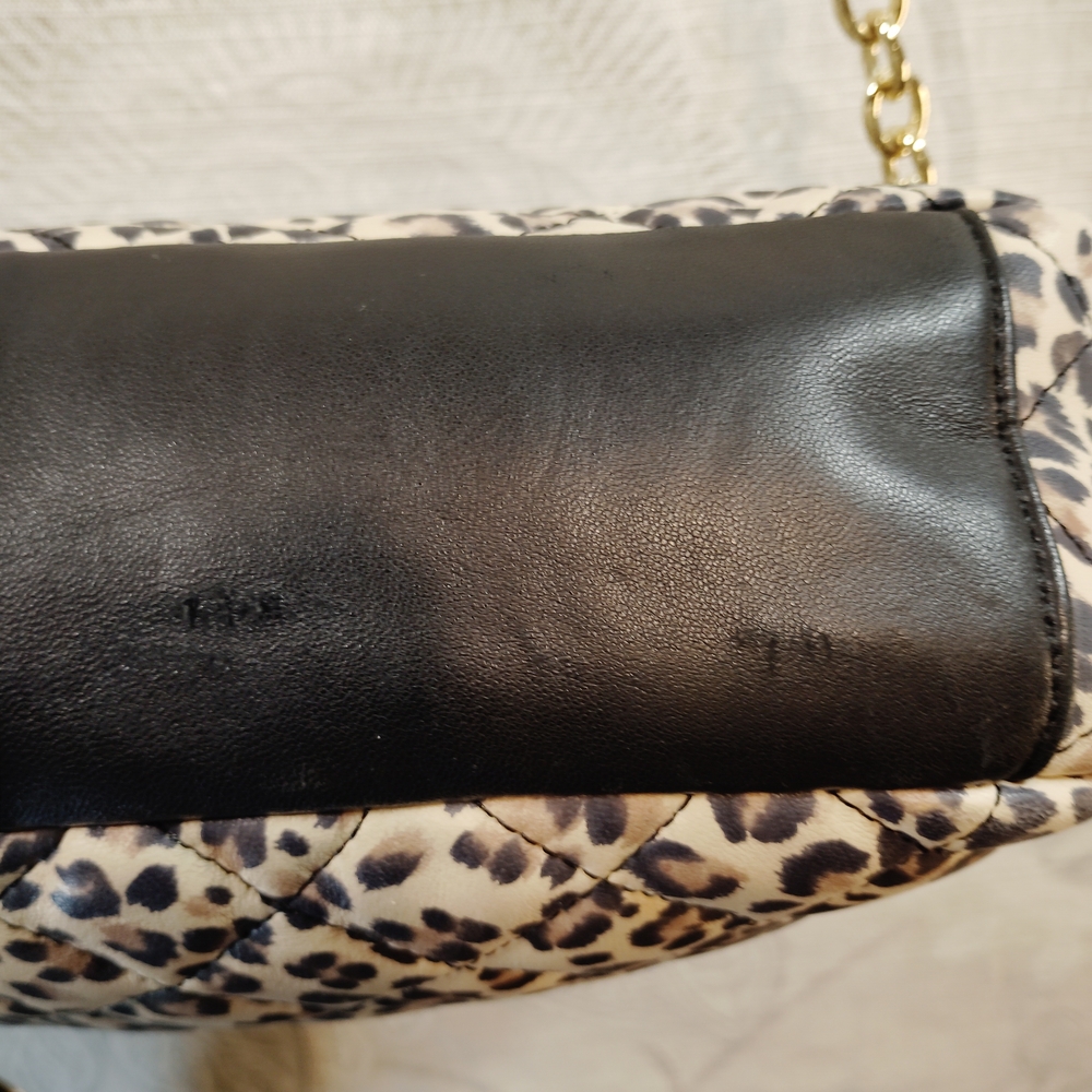 Isaac Mizrahi Leopard Print Crossbody Bag with Black and Gold Chain - Picture 7 of 9